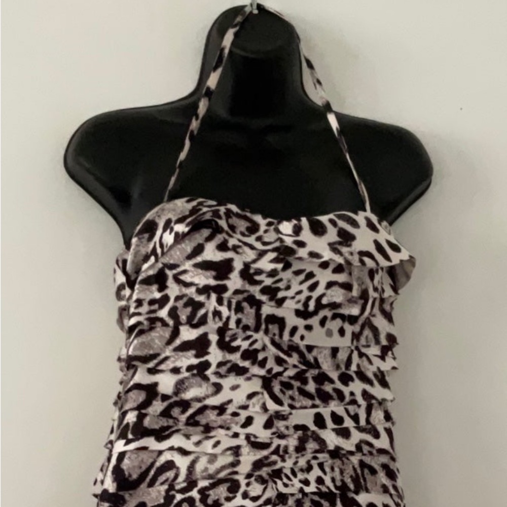 BEBE Dress. Everyone will stop n look at this dress